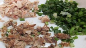 Салат из мяса с редькой и шампиньоном