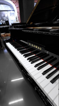 Самый маленький рояль KAWAI – KAWAI GL-10 (Япония)