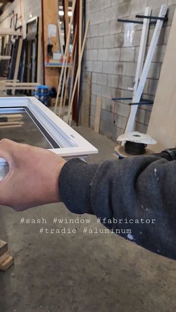 Aluminum Sash Window Fabrication смотреть онлайн