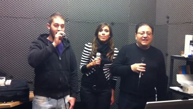 Trio Italopopsound Ma che ne sai se non hai fatto pianobar.MOV смотреть онлайн