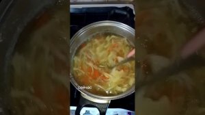 приготовила щи с черемшой