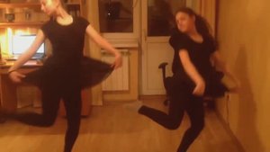 ПОЛИНА АЗАЛИЯ -ДОМАШНИЕ ТАНЦЫ