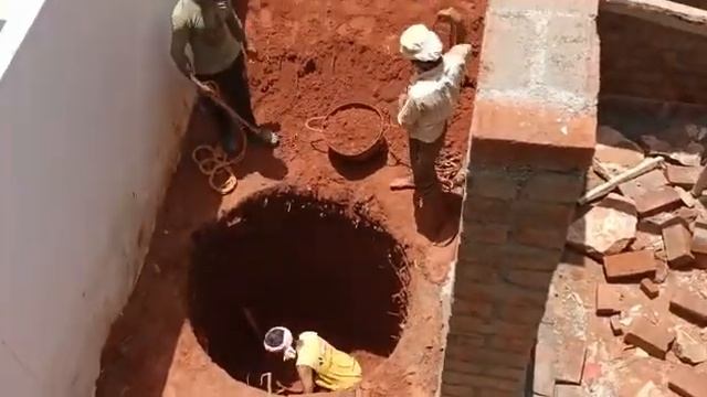 septic tank excavation upto 10 feet man power #septictank смотреть онлайн