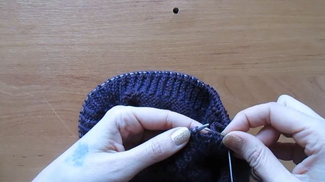 ЗАКРЫТИЕ ПЕТЕЛЬ ИГЛОЙ смотреть онлайн