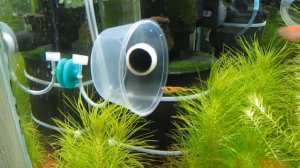 уменьшитель потока течения в аквариуме