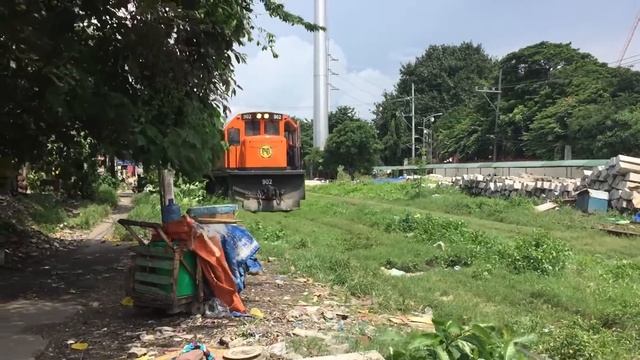 Pnr del 902 with emu 5 facing north bound to tutuban смотреть онлайн