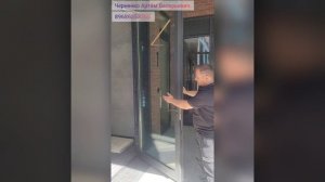 Ремонт входной двери со стеклопакетом