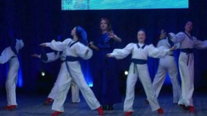 "Синее небо", поет Мария Иванова