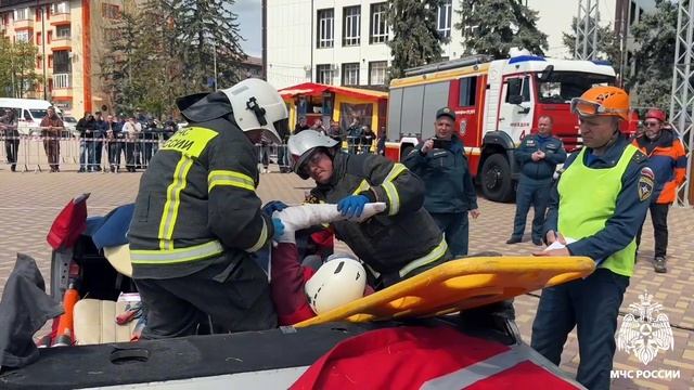 В Северной Осетии прошли окружные соревнования по ликвидации последствий ДТП
