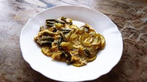 Овощная запеканка из кабачков и стручковой фасоли