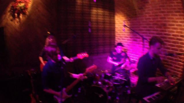 LEOPARD BONAPART - Песня девушки барабанщика смотреть онлайн