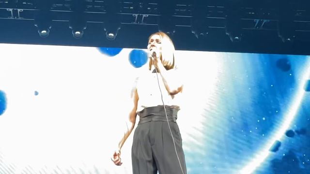 Celine Dion - Courage - Chicago 2019 смотреть онлайн