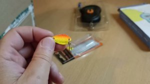 Распаковка посылки с блесной Iron Trout Wide Spoon по заказу Fmagazin