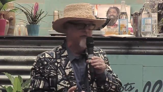 The Story of Tiki - Beach Bum Berry at the UK Rumfest (Preview) смотреть онлайн