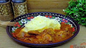 Классический гуляш из свинины