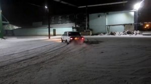 Дрифт на жигулях зимой