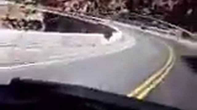 CRUZANDO LA CORDILLERA DE ELECTRA GLIDE смотреть онлайн