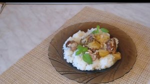 Несложный, но очень вкусный рецепт с куриной печенью и яблоком.