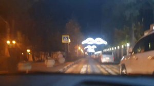 Ищем парковку в Геленджике. Удобно парковаться на ул. Мира