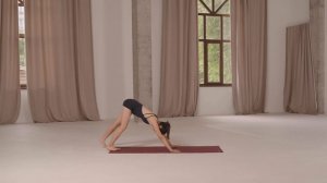 Аштанга йога полная первая серия с Санди Рахимбаевой.