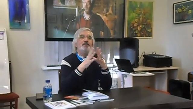 Александр Гущин "Раннее. Весенние стихи" творческий вечер поэта в Библиотеке Кировских Островов СПб