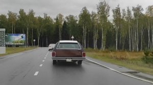 Заехал на стрельбище к нам Pontiac Parisienne wagon