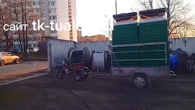 Туалетные кабинки, душевые