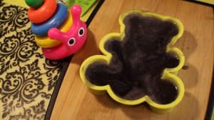 Желейные медведи Катя и Макс играют с мистером Улиткой Max Katy