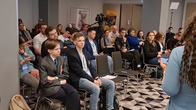 01 Блоггеры день второй  часть первая смотреть онлайн