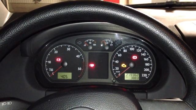 VW Polo (9N) Clignotants confort смотреть онлайн