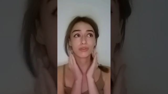 Vichy Mineral 89 Daily Booster Review | Mina Frank #shorts смотреть онлайн