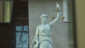 Суд продлил арест мужчине, спрятавшему тело убитой женщины в "Запорожце" Куценко