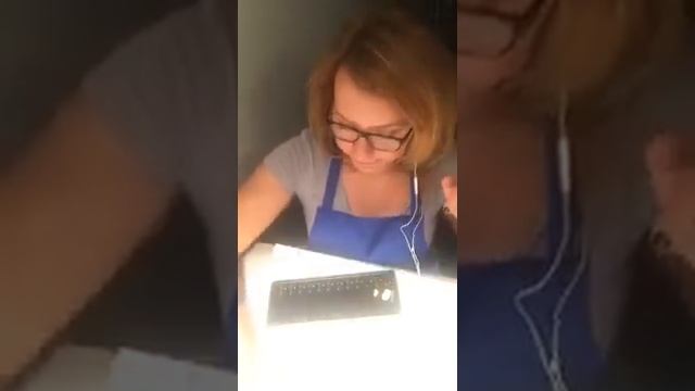 Урок 7. Цвет-невидимка. Синий. смотреть онлайн