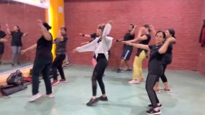 apke ajane se || Govinda song instrumental music || Zumba fitness || by varsha pal
