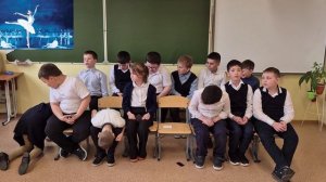 Сценка. В театре. А.Л. Барто. 1вд класс