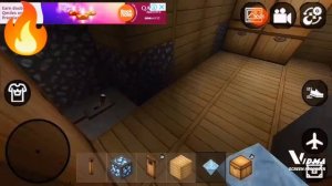 I made an secret base in mini block craft safe zone 😁😁😁