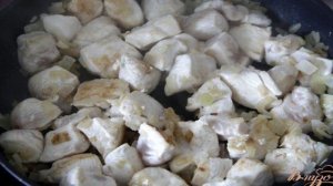 Карри с курицей и яблоком