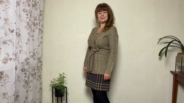 Базовый зимний гардероб из Секонд Хенд на женщину 40+ Сколько я сэкономила? 💰 смотреть онлайн