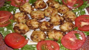 Шампиньоны фаршированные овощами