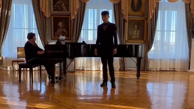 4.Ария Су Ши "К востоку от реки" композитора Цинчжу смотреть онлайн