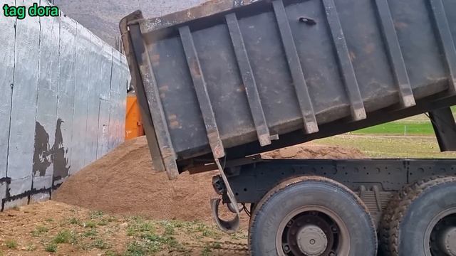 Construction of a new hut by Sadegh and completion of bathroom and toilet services by Abbas and Elh