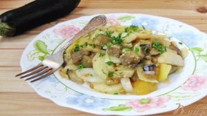 Жареный картофель с баклажанами