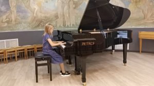 Эмиль Градески "По дороге домой из школы", исп. Ольга Марусенко, класс преподавателя Л.Ю. Дранга