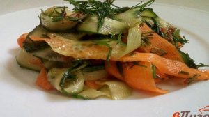 Пряная закуска из моркови и огурца
