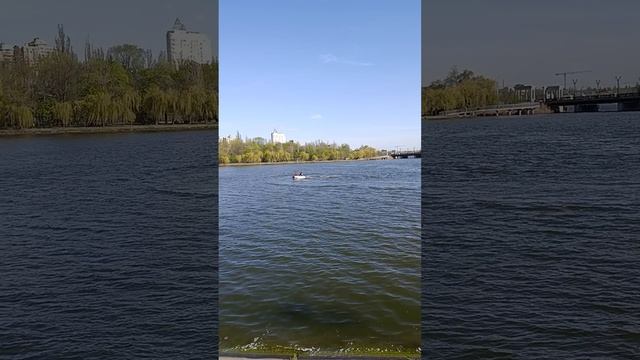 На набережной Донецка сегодня