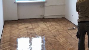 Ремонт и шлифовка советского паркета "ёлочка"
