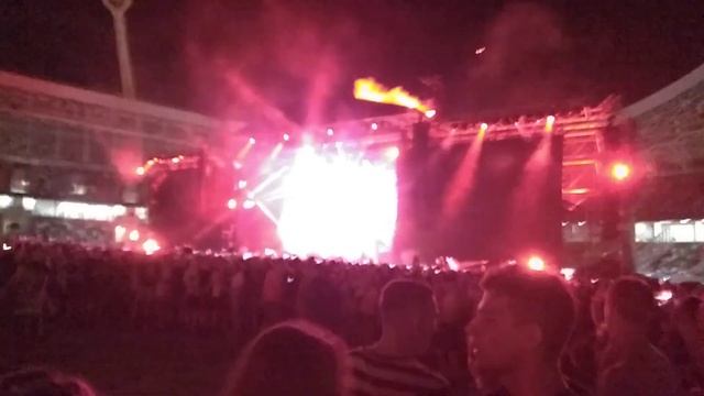 Макс корж -Малиновый закат /Минск концерт смотреть онлайн