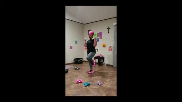 Shady Grove Sofit Fitness - Line Dance Routine at 6:30! Join Us! смотреть онлайн