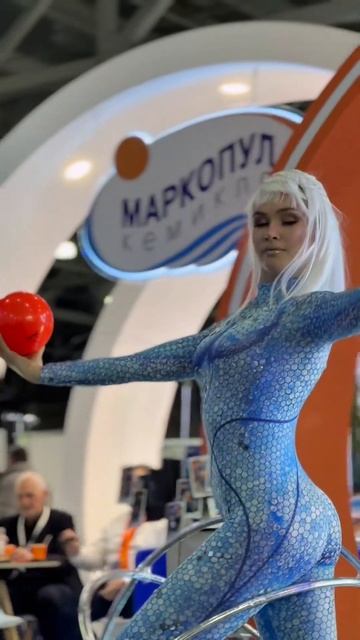 Световое, акробатическое шоу на корпоративе.#световоешоу #праздник #корпоратив #мероприятие #шоу