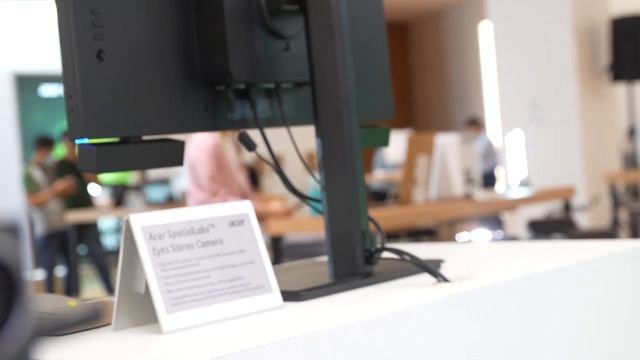 Hands On: This Acer 3D Camera Adds a New Dimension to Livestreams смотреть онлайн